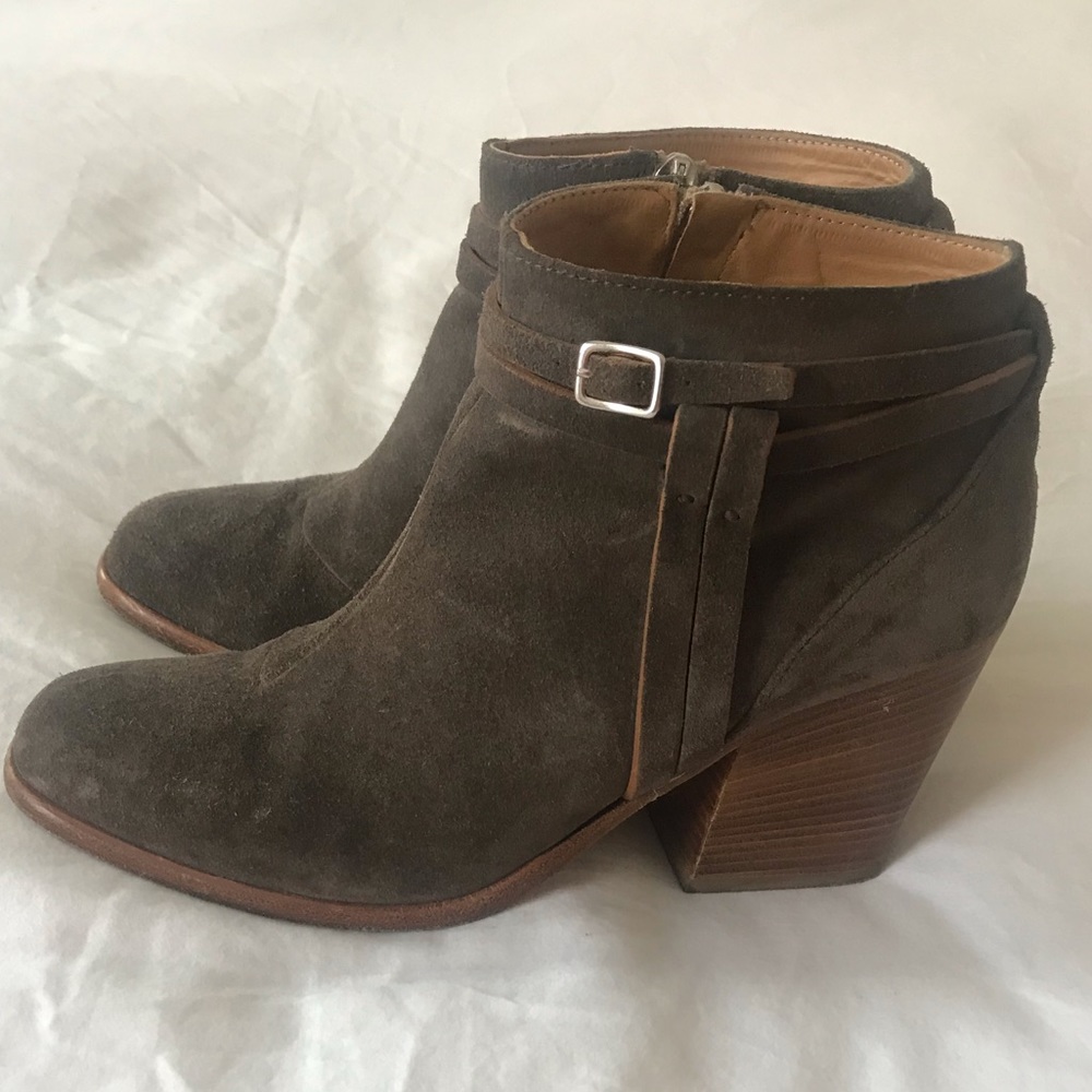 Alberto Fermani Boots